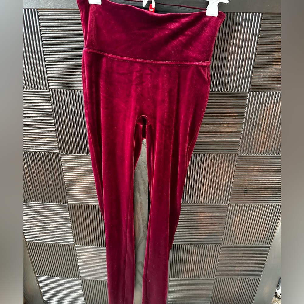 Spanx Petite Small Red Velvet leggings